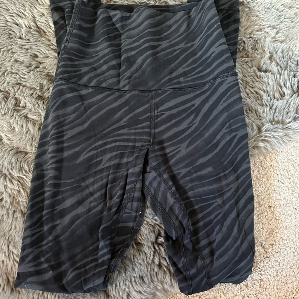 lululemon zebra print align leggings